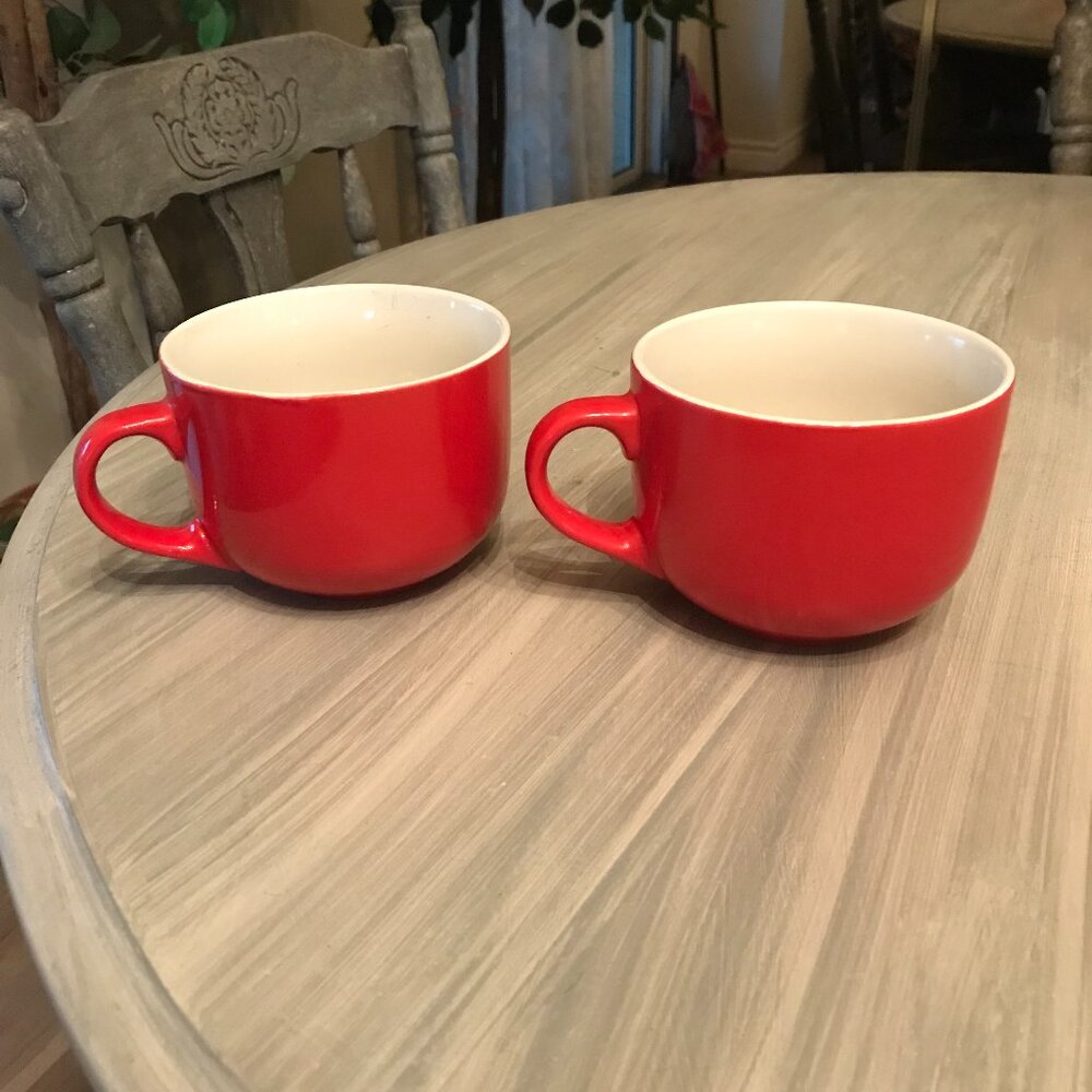 Two Red Ceramic Cups With Hearts - Picture 2 of 3